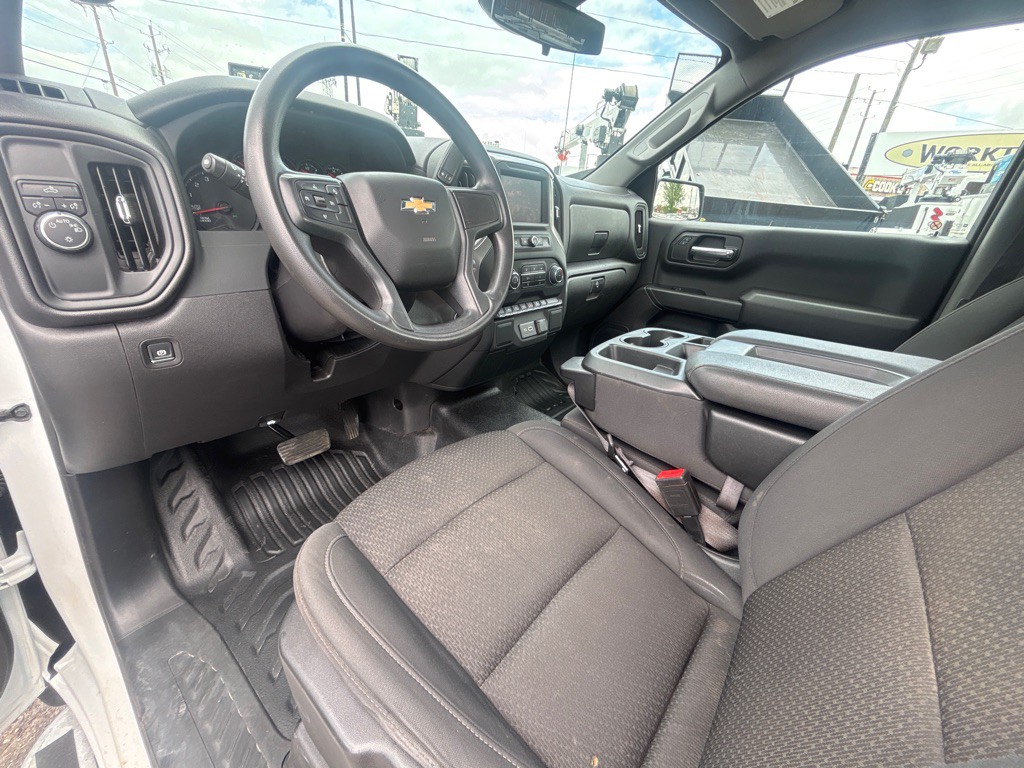 2024 Chevrolet Silverado 1500 Image 9