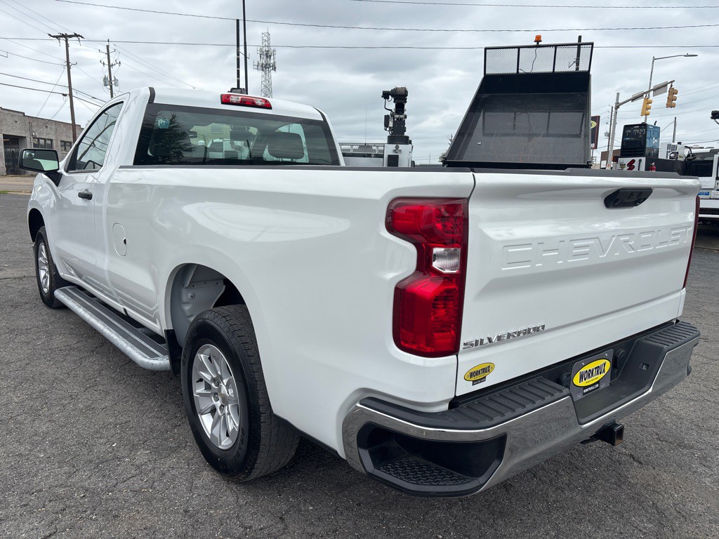 2024 Chevrolet Silverado 1500 Image 3