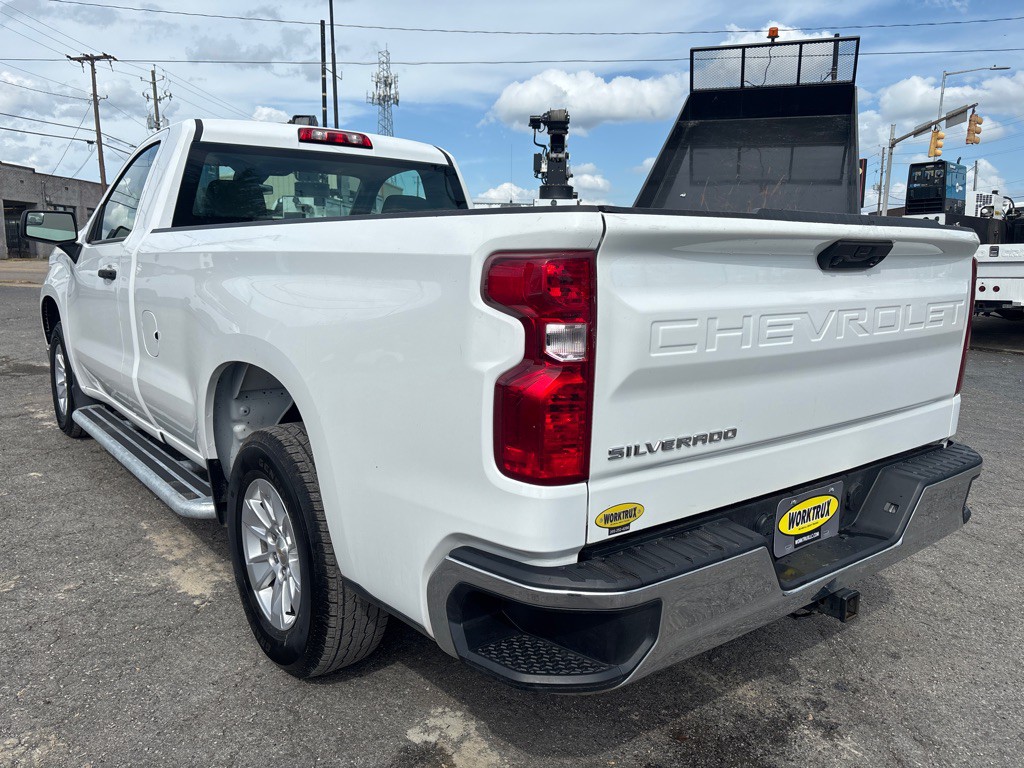 2024 Chevrolet Silverado 1500 Image 3