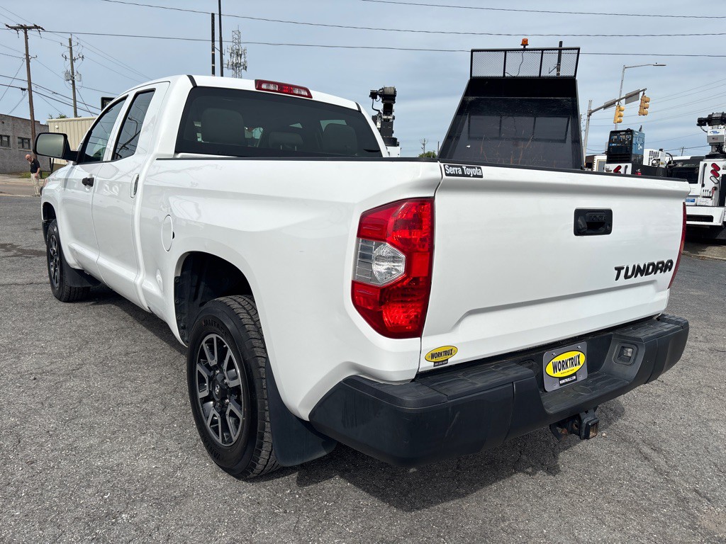 2017 Toyota Tundra Image 3