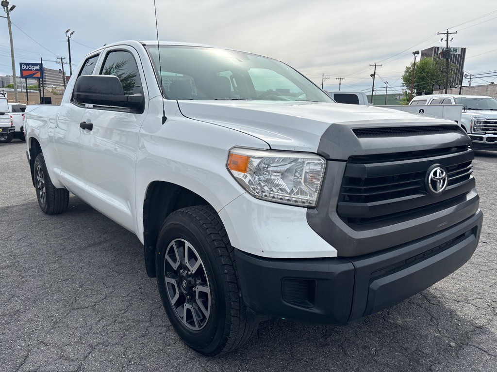 2017 Toyota Tundra Image 7
