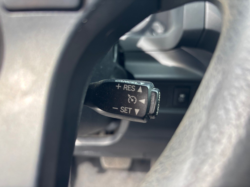 2017 Toyota Tundra Image 12