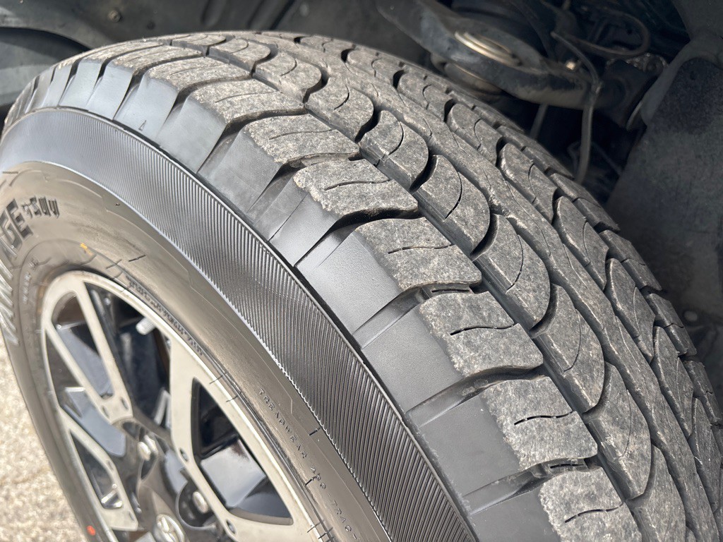 2017 Toyota Tundra Image 22