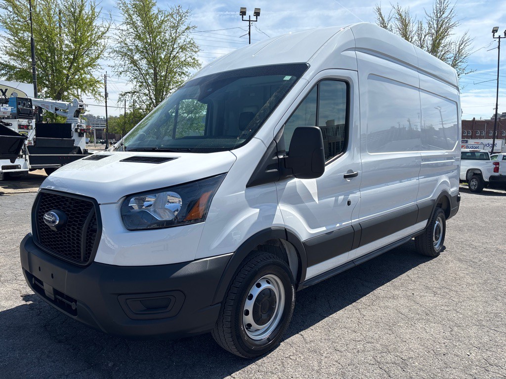 2025 Ford T250 Image 1