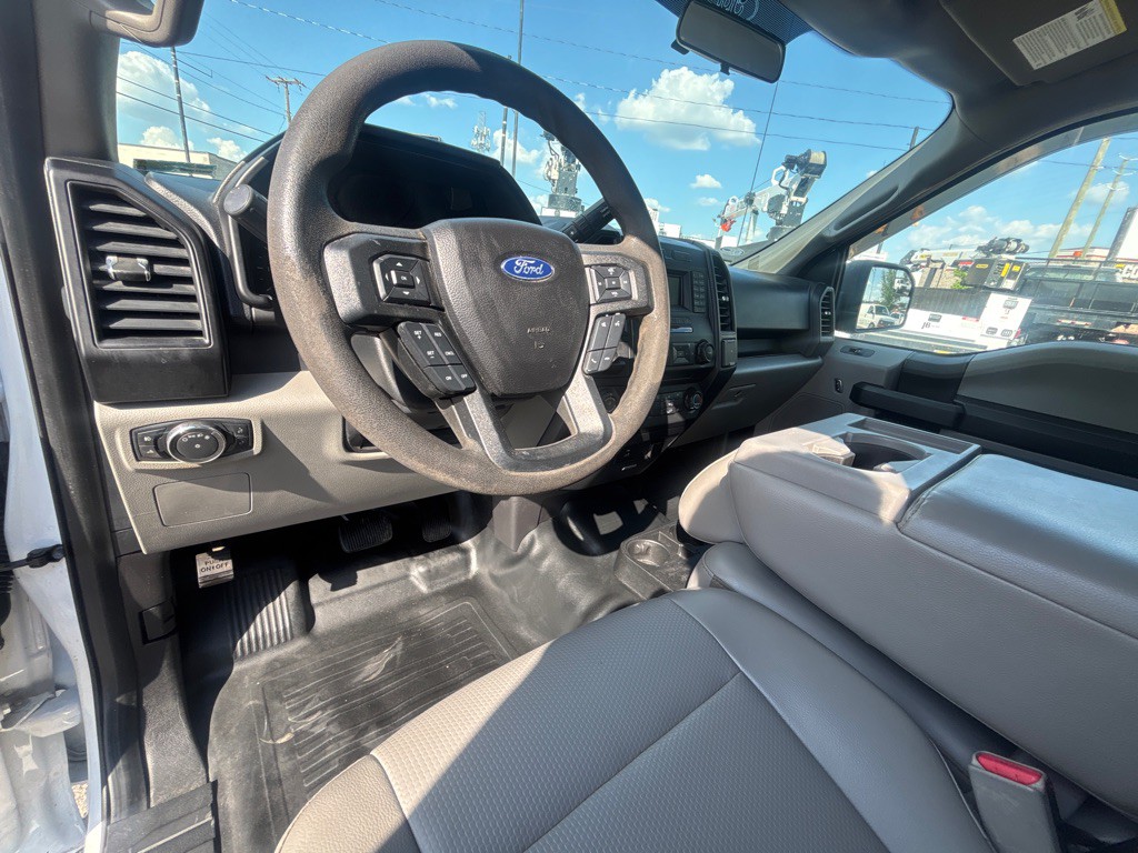 2017 Ford F-150 Image 8