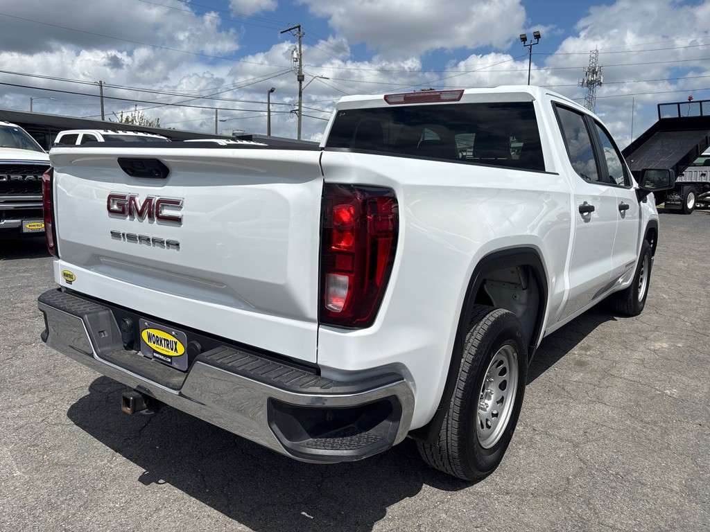 2024 GMC Sierra Image 4