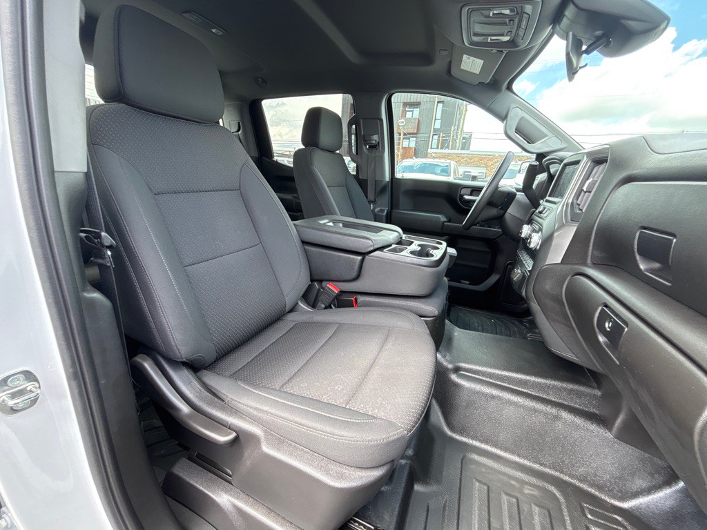 2024 GMC Sierra Image 11