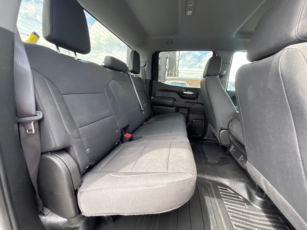 2024 GMC Sierra Image 12