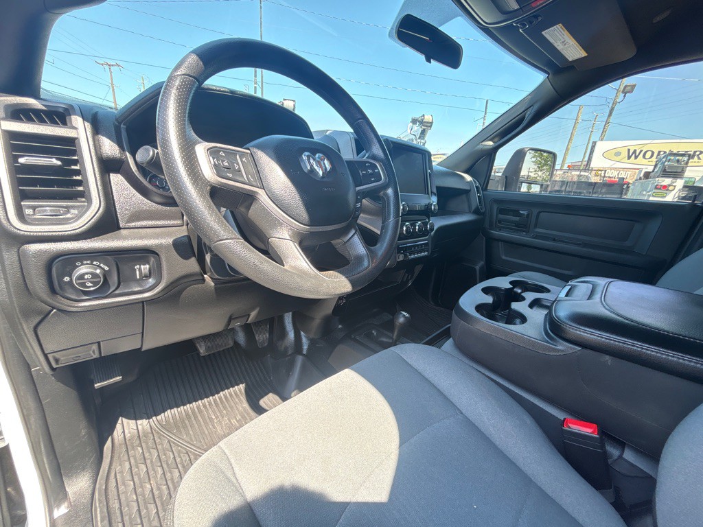 2024 RAM 5500 Image 16