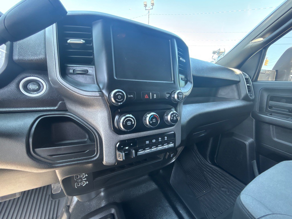 2024 RAM 5500 Image 21