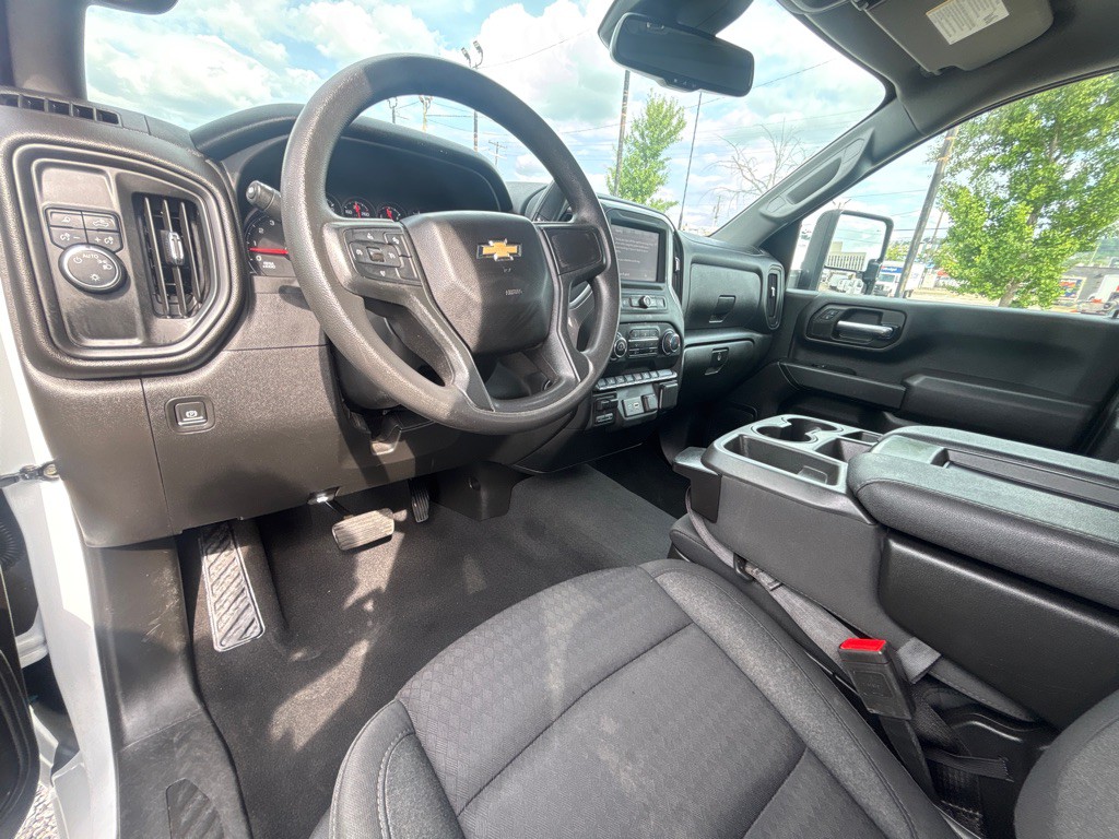 2024 Chevrolet Silverado 1500 Image 5