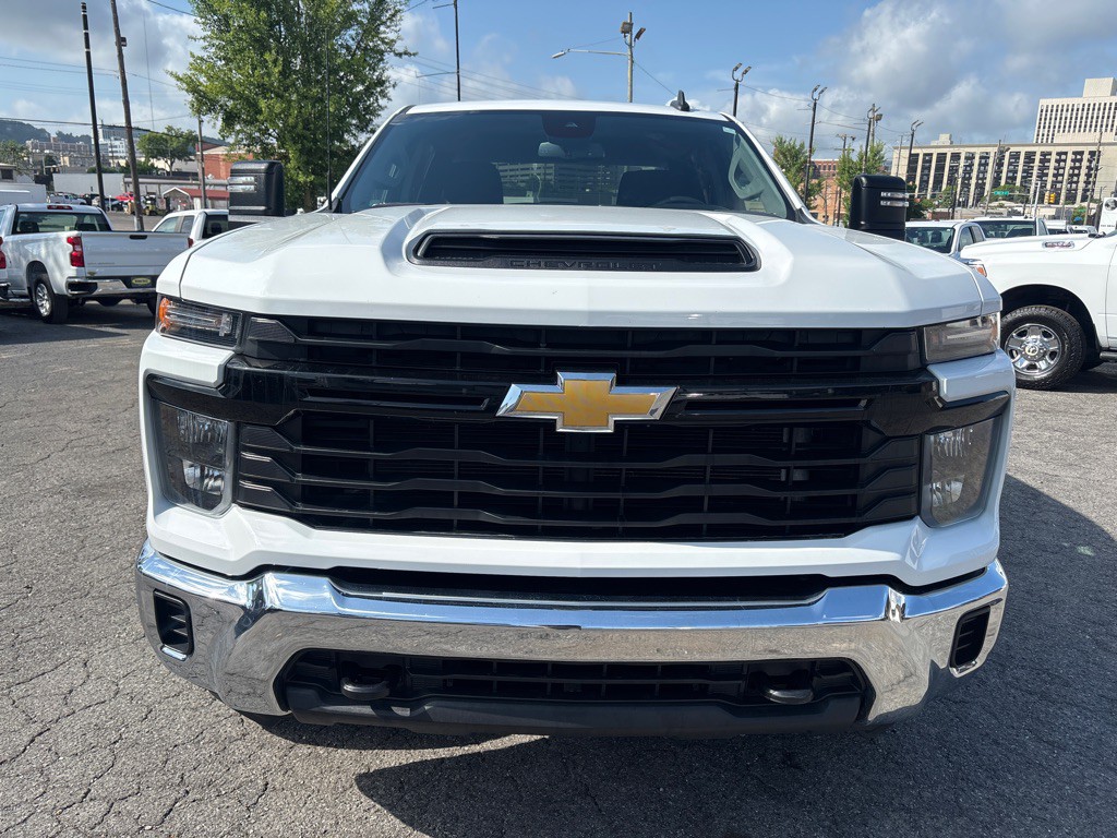 2024 Chevrolet Silverado 1500 Image 8