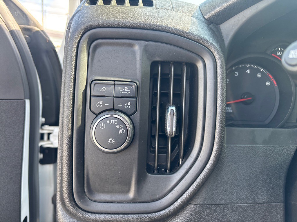 2024 Chevrolet Silverado 1500 Image 14