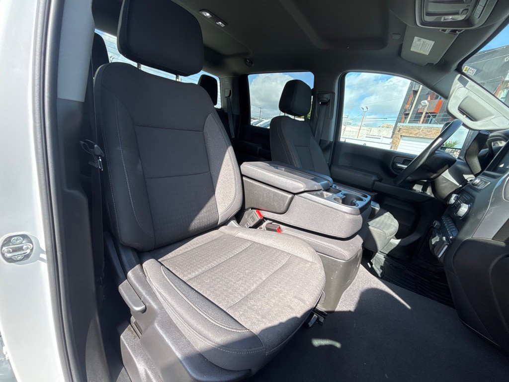 2024 Chevrolet Silverado 1500 Image 21