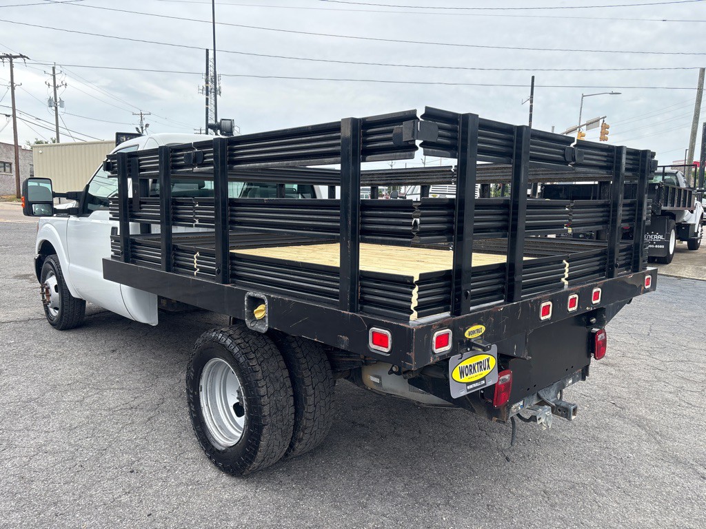 2015 Ford F-350 Image 3