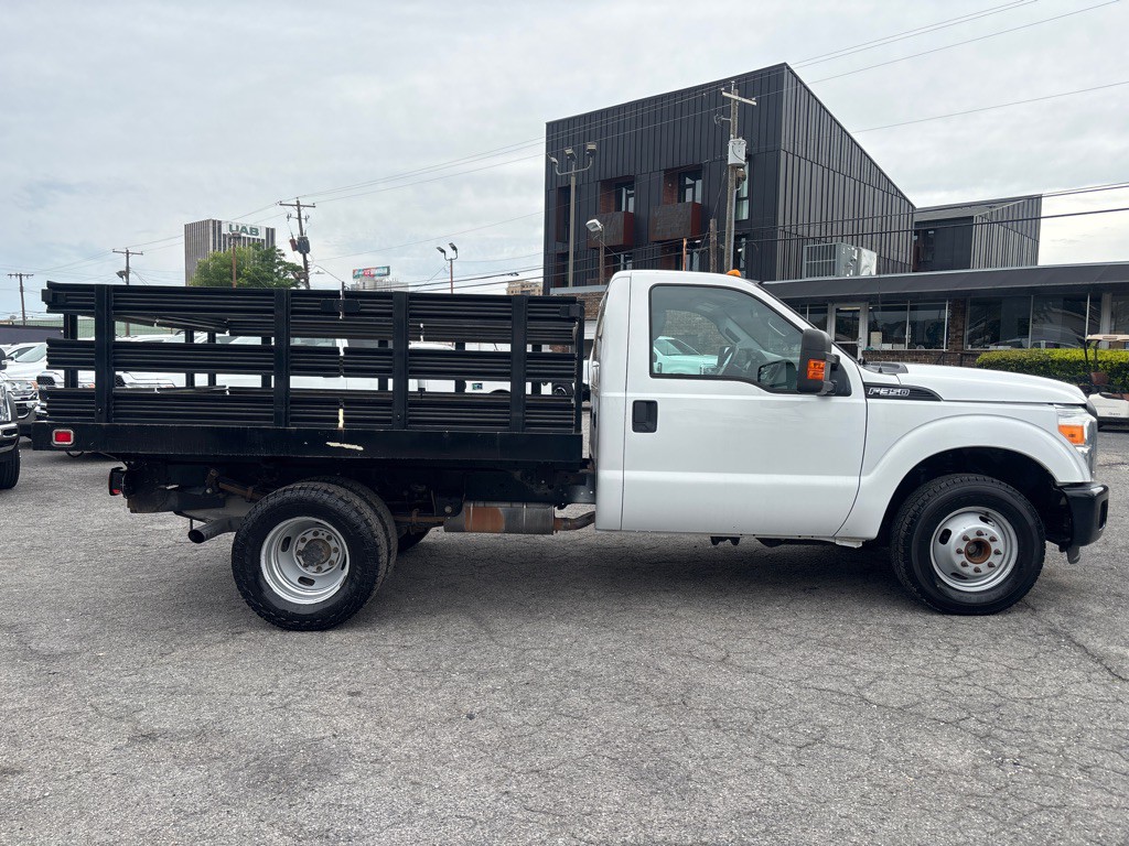 2015 Ford F-350 Image 6