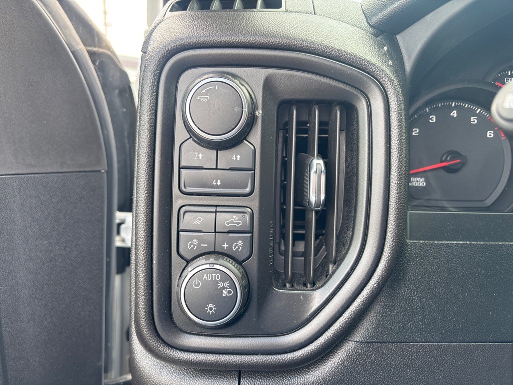 2024 Chevrolet Silverado 1500 Image 13