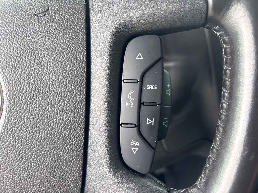 2022 Chevrolet Express Image 13