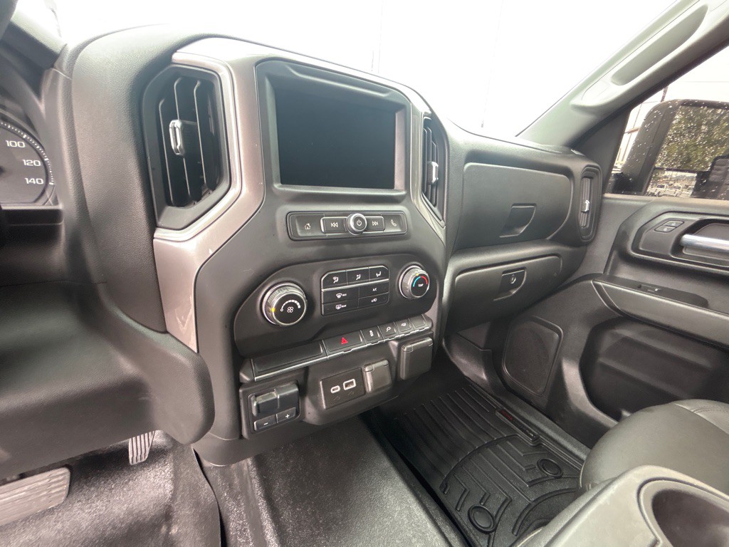 2021 Chevrolet Silverado 1500 Image 13