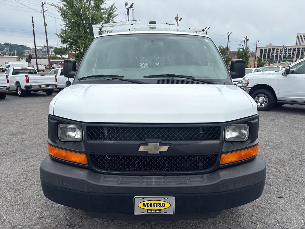 2016 Chevrolet Express Image 8
