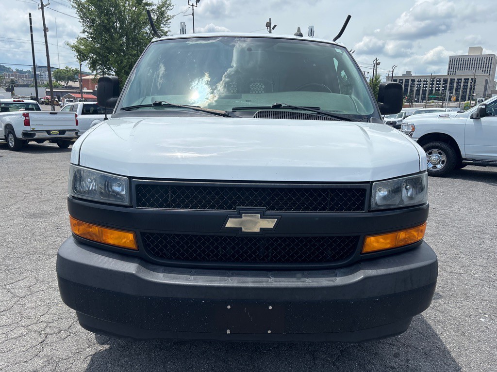 2019 Chevrolet Express Image 8