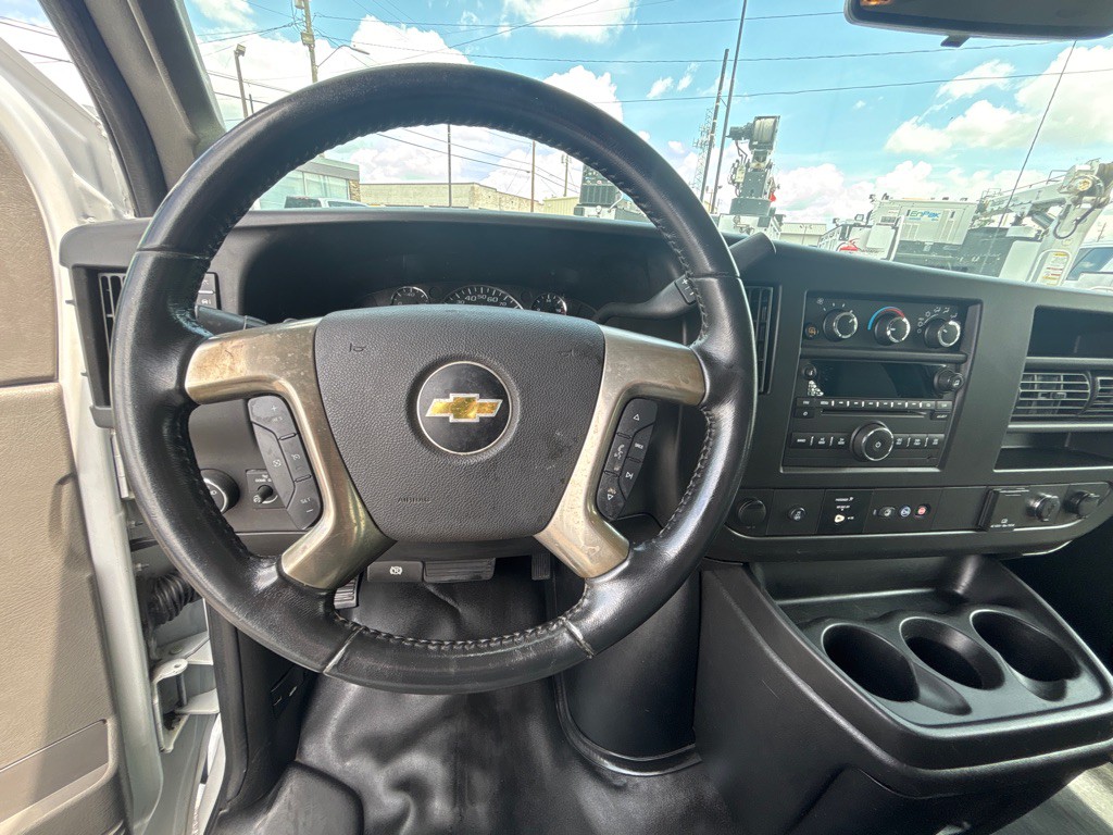 2019 Chevrolet Express Image 11