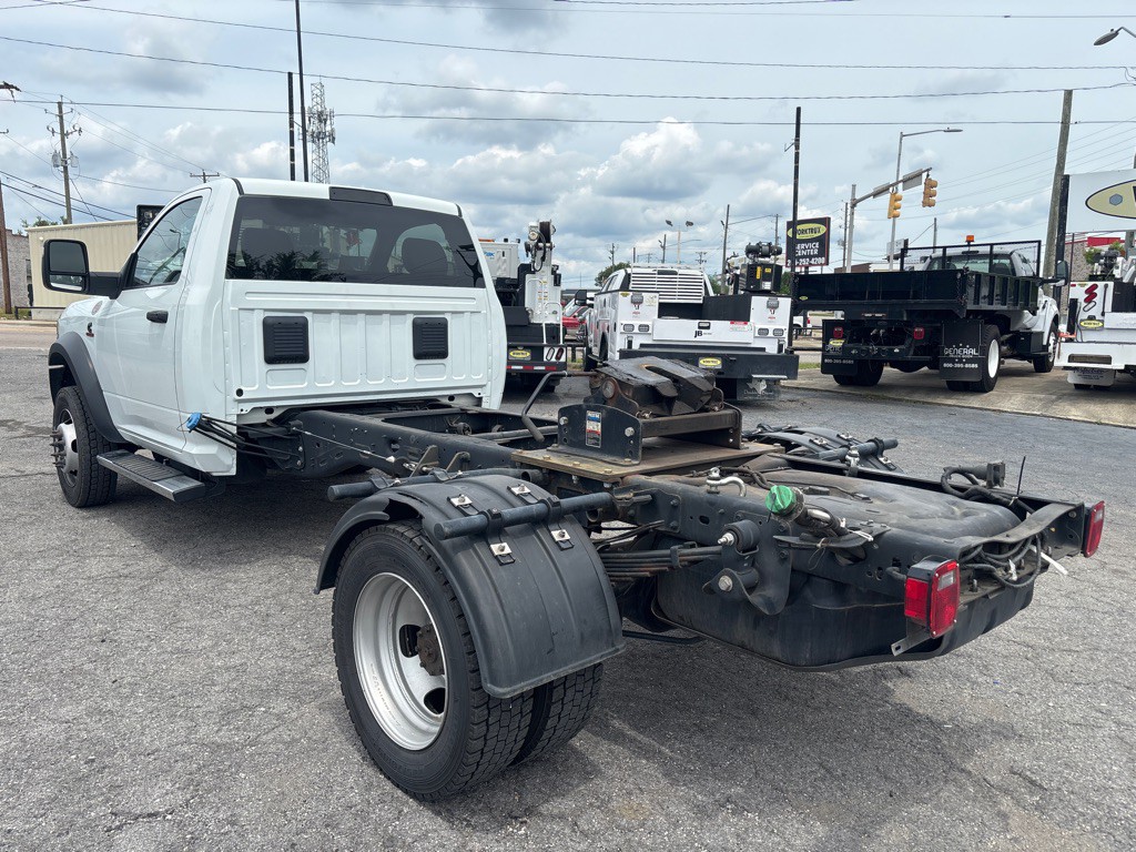 2024 RAM 4500 Image 2
