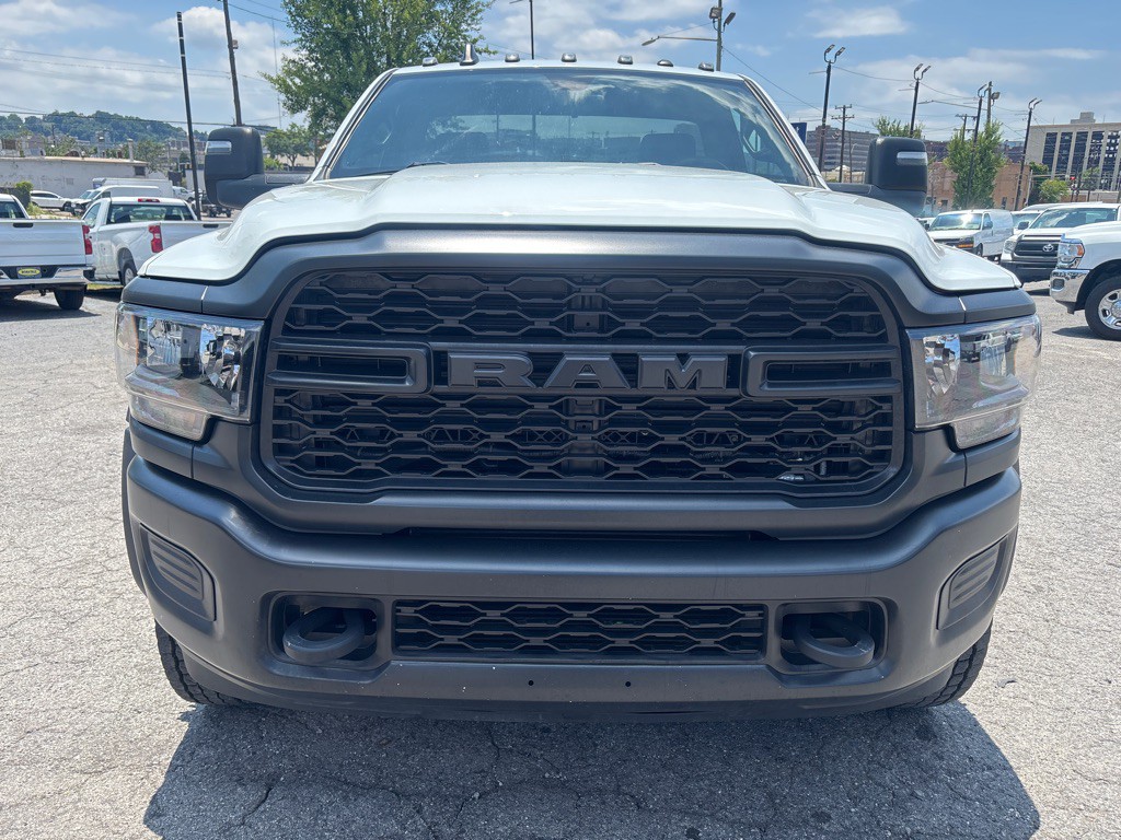 2024 RAM 4500 Image 13