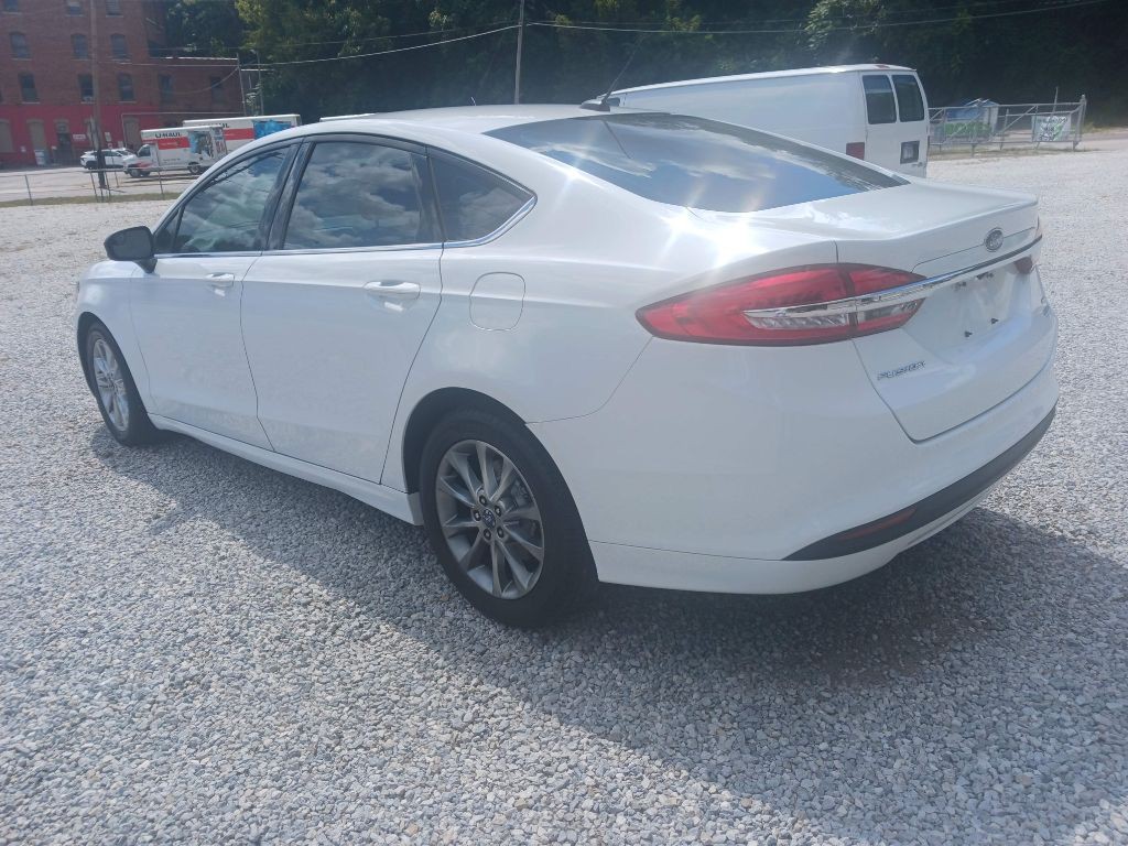 2017 Ford Fusion Image 4