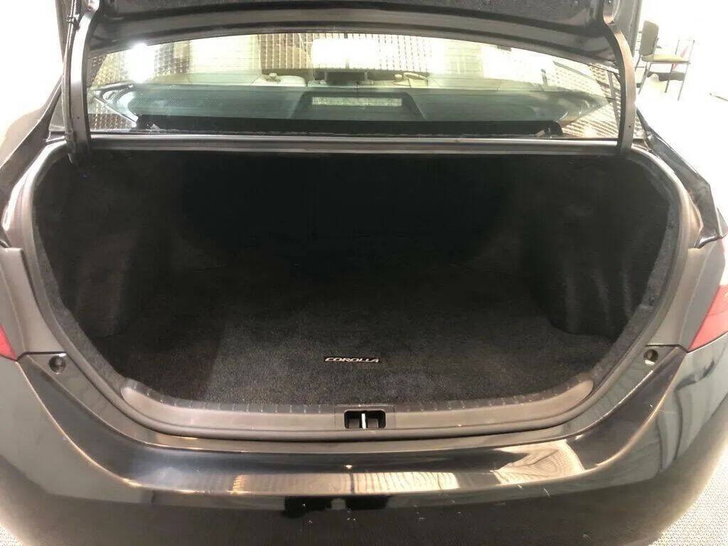2014 Toyota Corolla Image 23