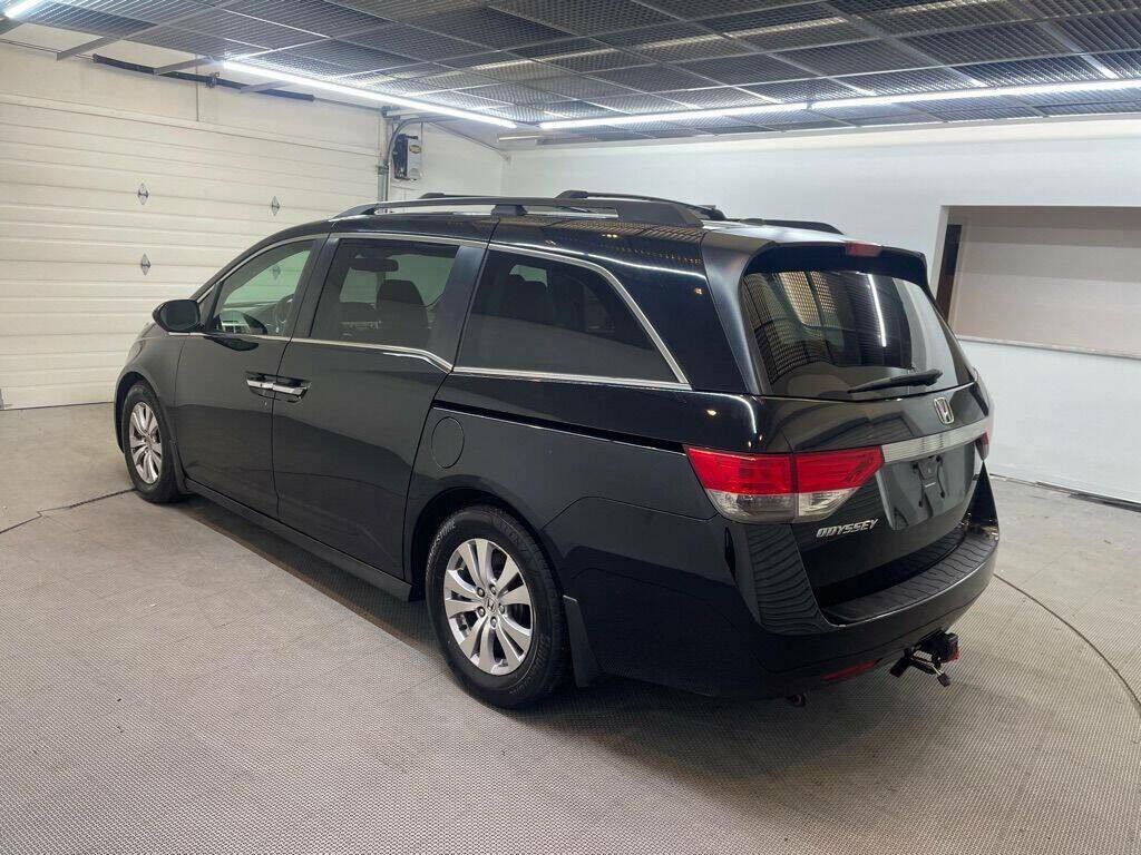 2014 Honda Odyssey Image 2