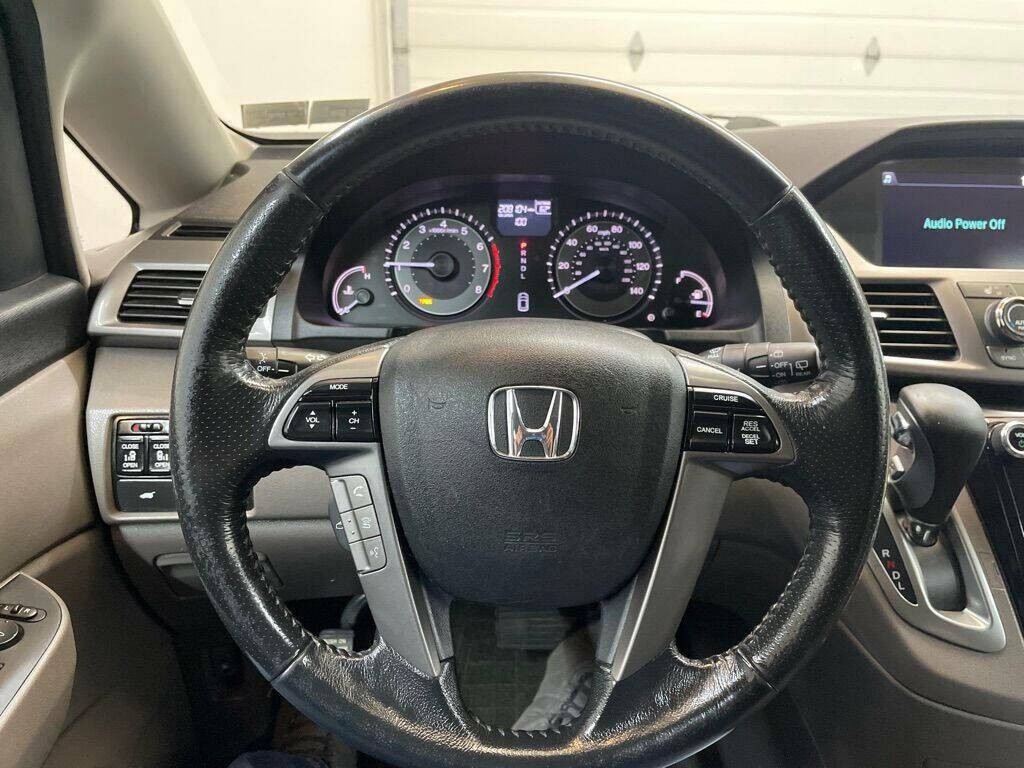 2014 Honda Odyssey Image 14
