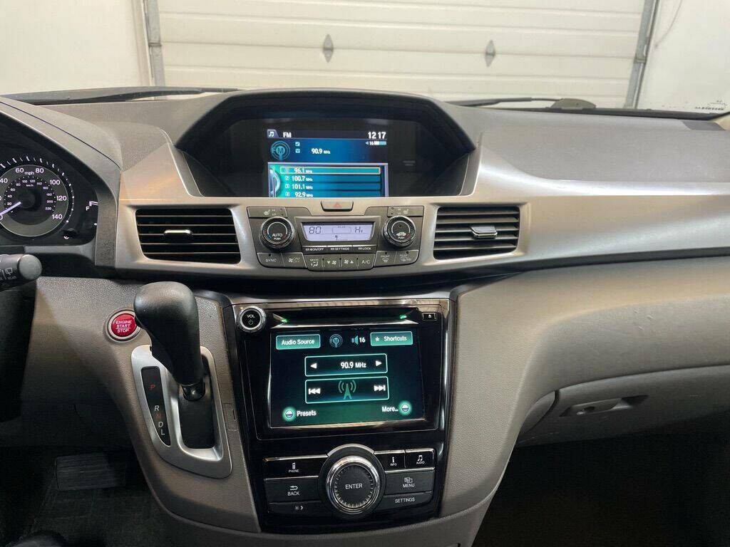 2014 Honda Odyssey Image 18