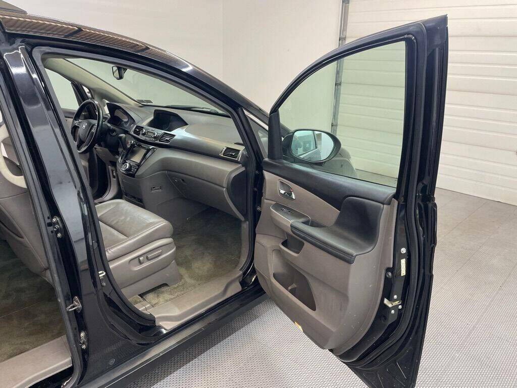 2014 Honda Odyssey Image 28