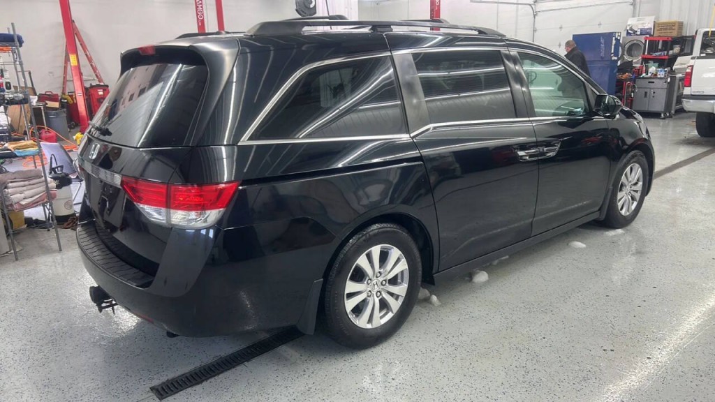 2014 Honda Odyssey Image 4