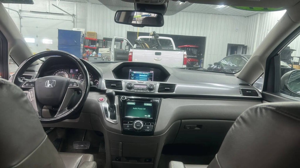2014 Honda Odyssey Image 20