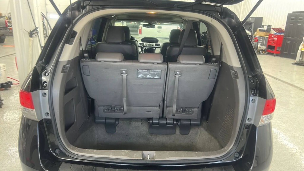 2014 Honda Odyssey Image 24