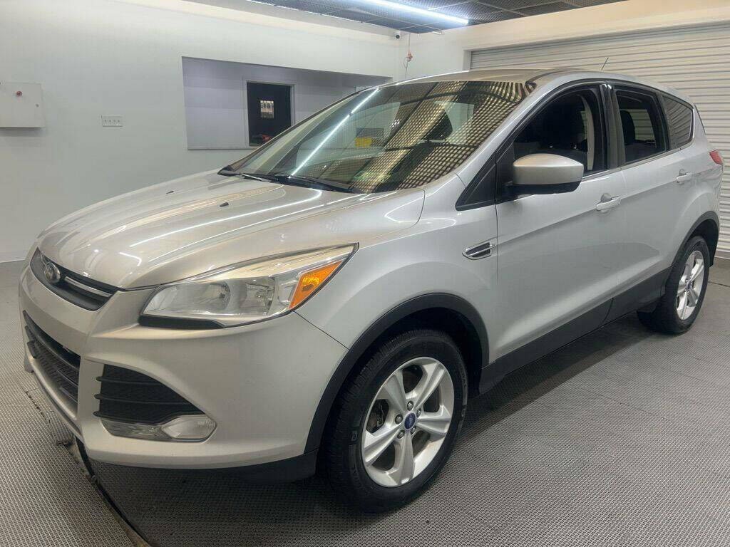 2013 Ford Escape Image 1