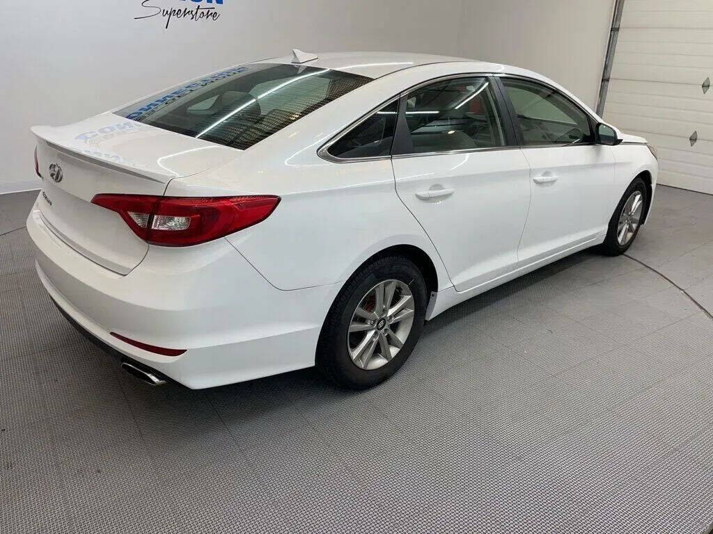 2015 Hyundai Sonata Image 4