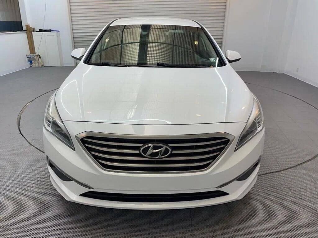 2015 Hyundai Sonata Image 6