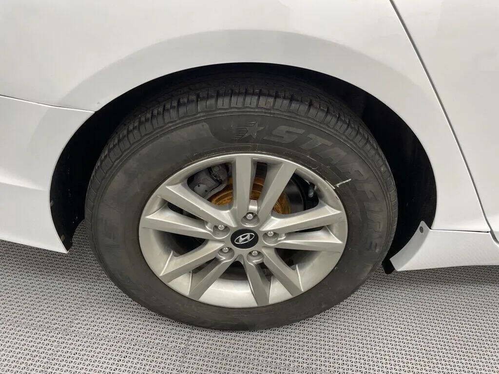 2015 Hyundai Sonata Image 29