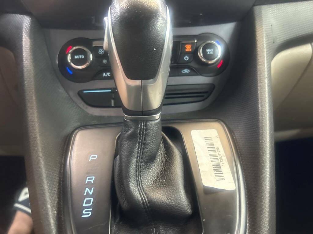 2016 Ford Transit Connect Image 15