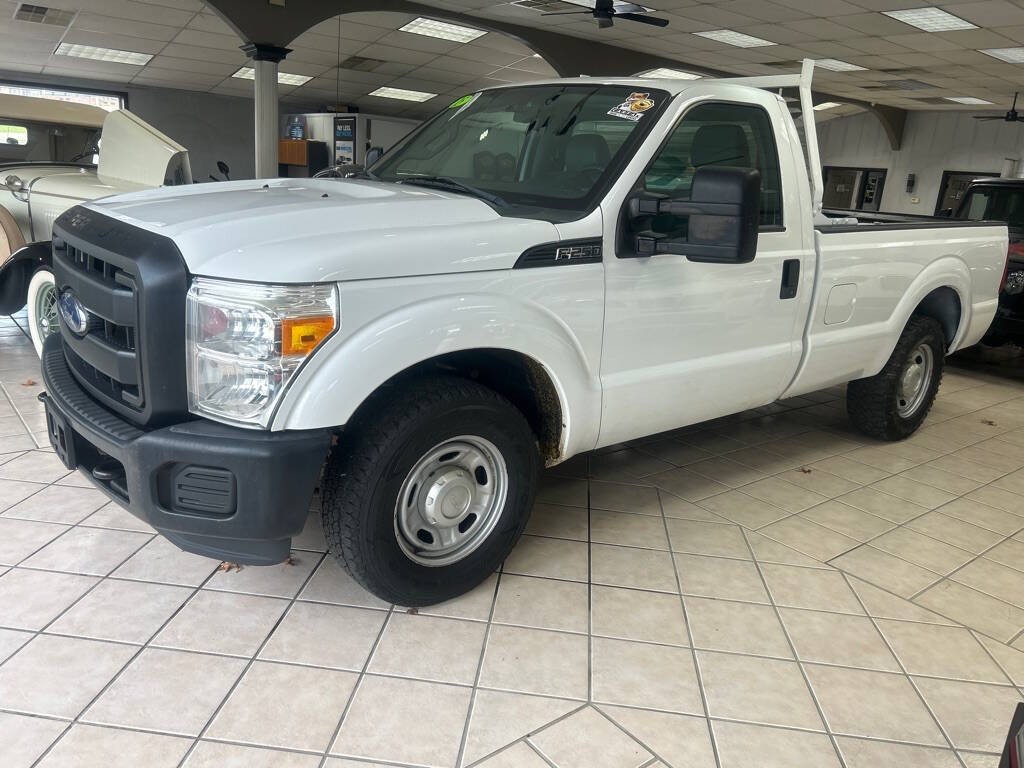 2015 Ford F-250 Image 1