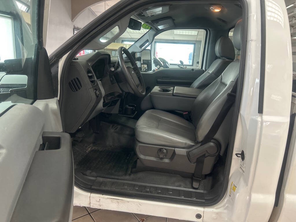 2015 Ford F-250 Image 11