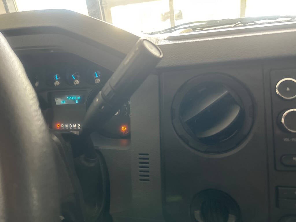 2015 Ford F-250 Image 17
