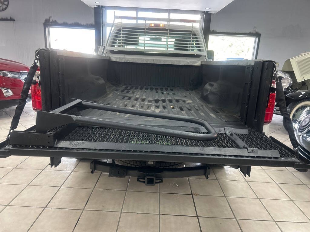 2015 Ford F-250 Image 23