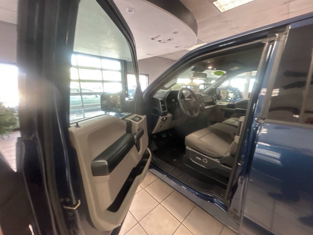 2017 Ford F-150 Image 9