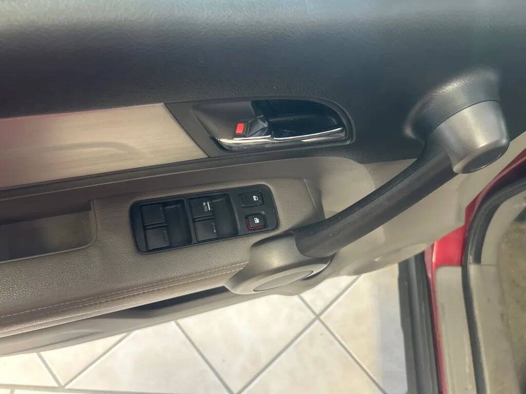 2011 Honda CR-V Image 11