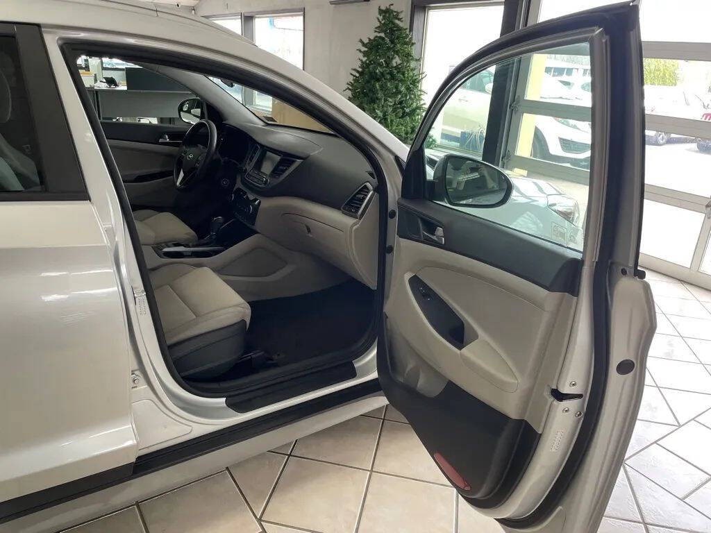 2018 Hyundai Tucson Image 25