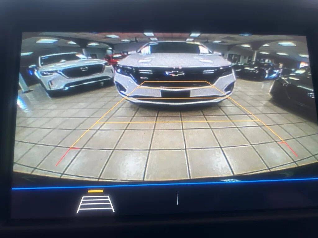 2019 Chevrolet Equinox Image 15